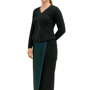 Kuki Plain Sunday wear Black top & Longi